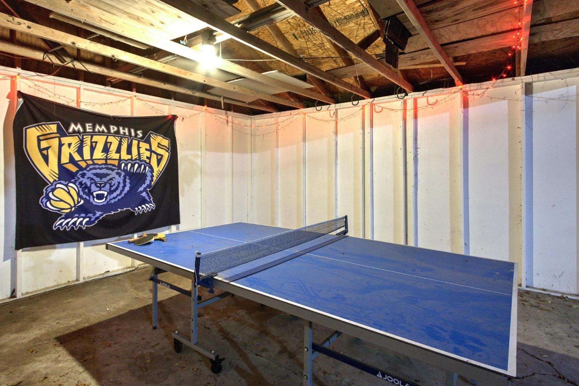Spacious Bungalow With 6 Beds, Games, And Fire Pit - Close To Beale Street, Bbq, Graceland, & Liberty Bowl Μέμφις Εξωτερικό φωτογραφία
